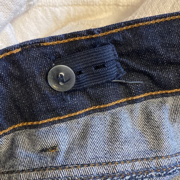 Isabella Oliver - Under the Belly Premium Skinny Maternity Jeans - Picture 5 of 8